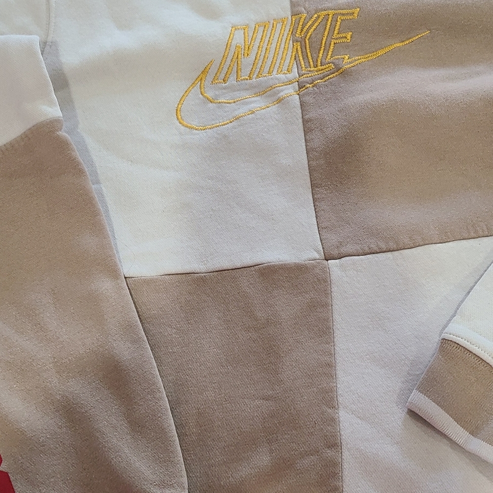 Nike sweatshirt for boys xL [14] - Picture 5 of 5